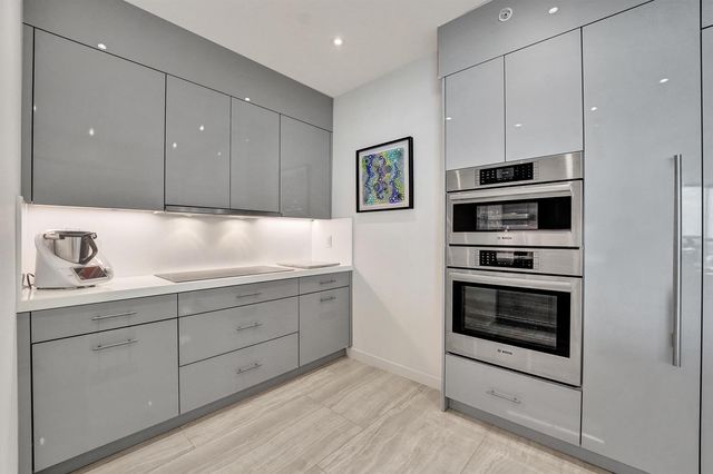 2845 NE 9th Street Ph5, Fort Lauderdale, FL 33304