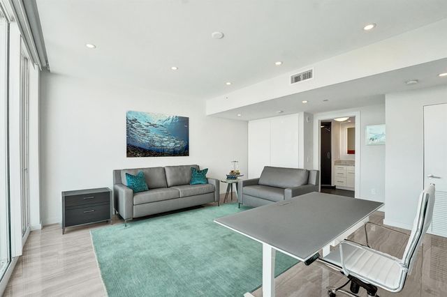 2845 NE 9th Street Ph5, Fort Lauderdale, FL 33304