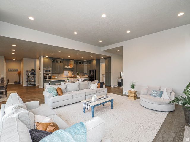 15118 S SPRING CANYON DR, Herriman, UT 84096