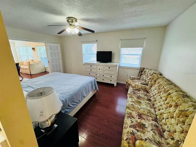 3605 57TH AVENUE DR W, Bradenton, FL 34210