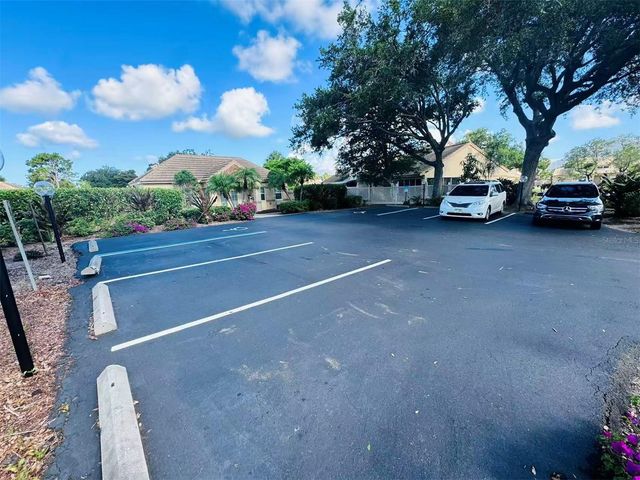 3605 57TH AVENUE DR W, Bradenton, FL 34210
