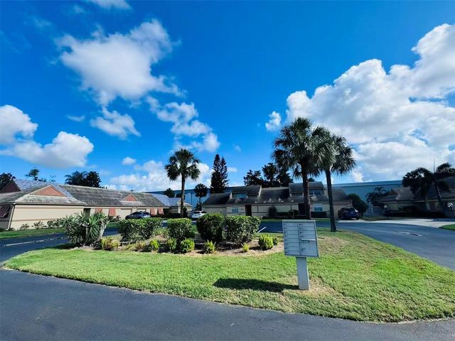 3605 57TH AVENUE DR W, Bradenton, FL 34210