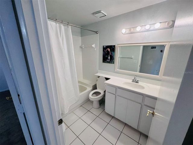3605 57TH AVENUE DR W, Bradenton, FL 34210