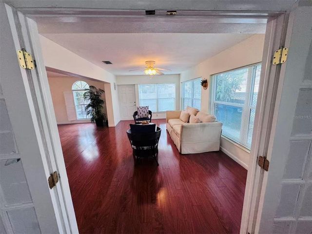 3605 57TH AVENUE DR W, Bradenton, FL 34210
