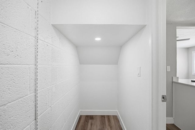 8053 N 32nd Drive, Phoenix, AZ 85051