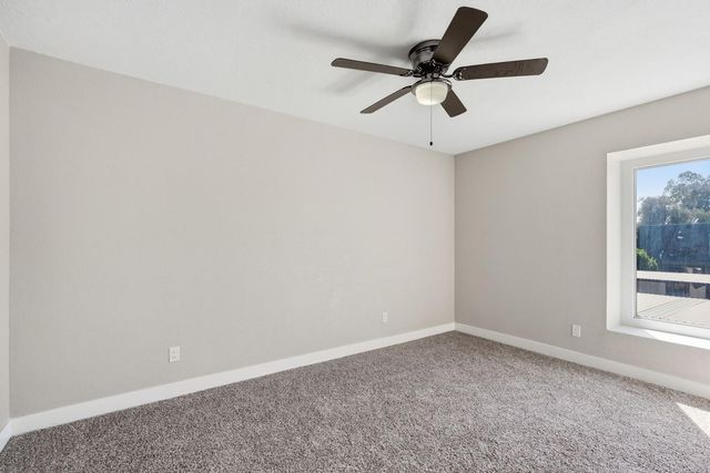 8053 N 32nd Drive, Phoenix, AZ 85051