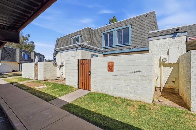 8053 N 32nd Drive, Phoenix, AZ 85051