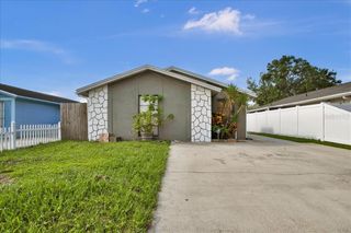 9112 SUFFIELD COURT, Tampa, FL 33615