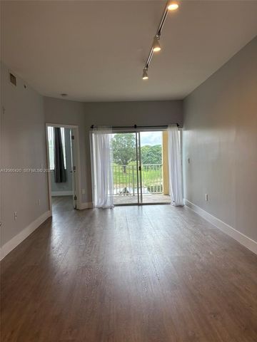 2100 Greenview Shores Boulevard 513, Wellington, FL 33414