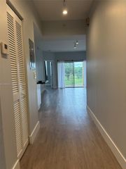 2100 Greenview Shores Boulevard 513, Wellington, FL 33414