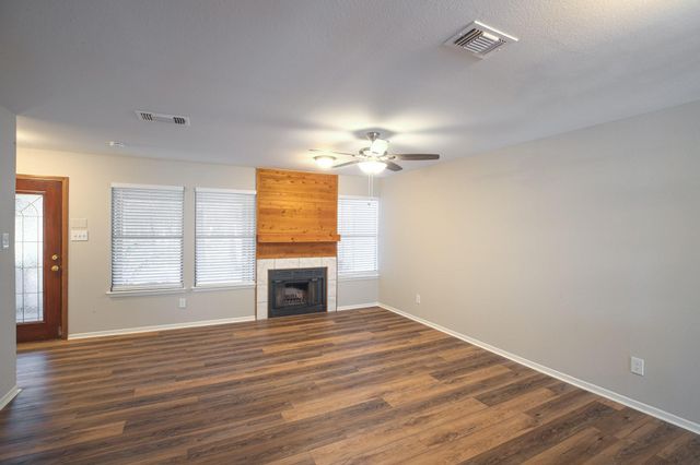 78 Cokeberry Court, The Woodlands, TX 77380