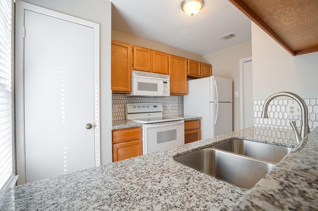 78 Cokeberry Court, The Woodlands, TX 77380