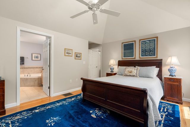 3 Flint Pond Dr 3, Grafton, MA 01536