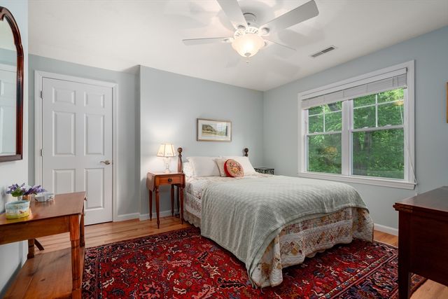 3 Flint Pond Dr 3, Grafton, MA 01536