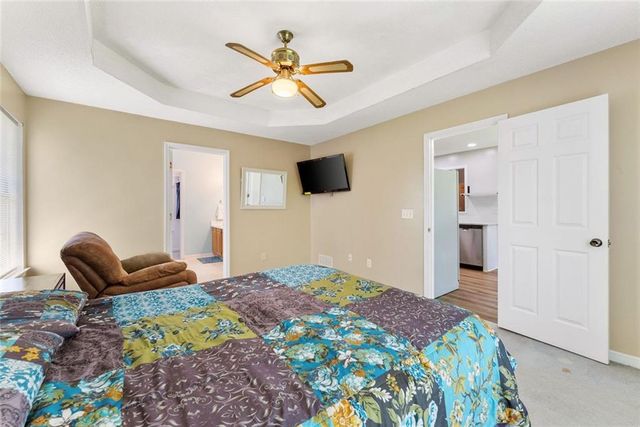 4342 Woodglenn Drive, Gainesville, GA 30507