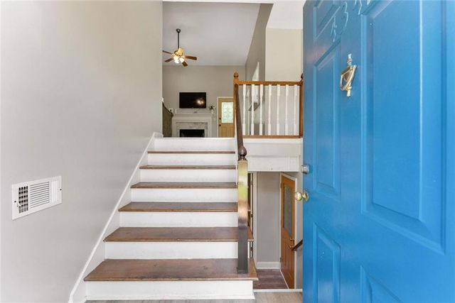 4342 Woodglenn Drive, Gainesville, GA 30507