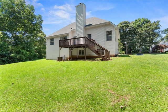4342 Woodglenn Drive, Gainesville, GA 30507