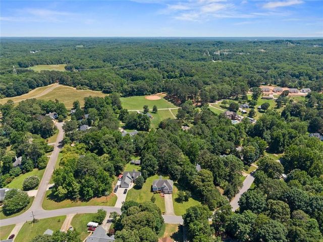 4342 Woodglenn Drive, Gainesville, GA 30507