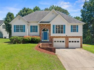 4342 Woodglenn Drive, Gainesville, GA 30507