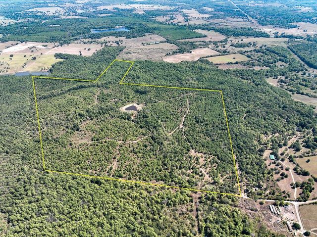 1 Murray Lane, Huntsville, TX 77320