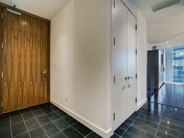 2900 Mckinnon Street 804, Dallas, TX 75201