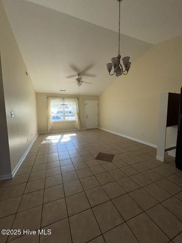 106 Laib Lane 2, Sneads Ferry, NC 28460