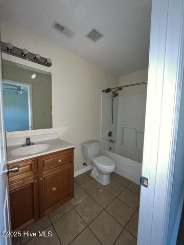 106 Laib Lane 2, Sneads Ferry, NC 28460