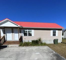 106 Laib Lane 2, Sneads Ferry, NC 28460