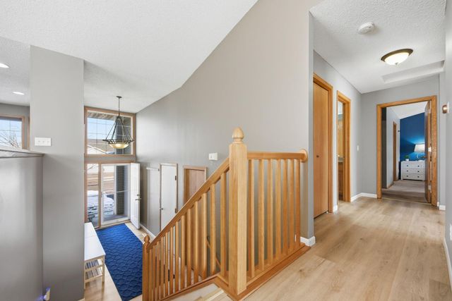 236 Ardennes Avenue E, Shakopee, MN 55379