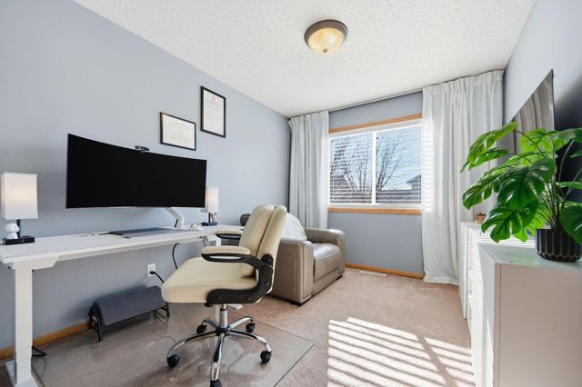 236 Ardennes Avenue E, Shakopee, MN 55379