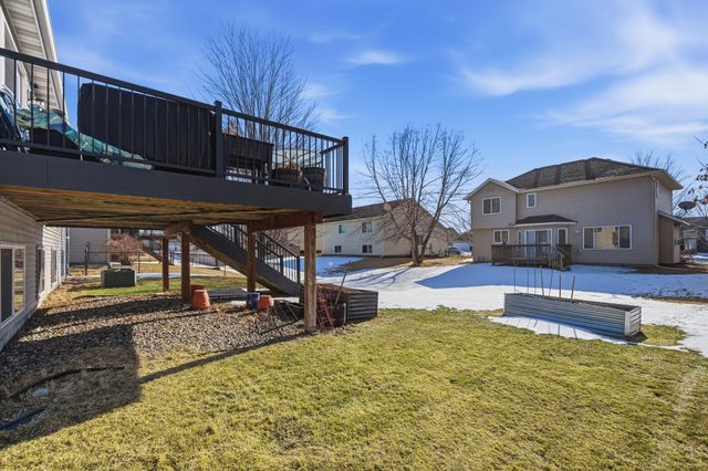 236 Ardennes Avenue E, Shakopee, MN 55379