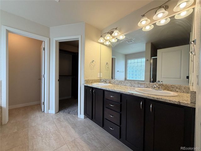 3611 S Perth Circle 104, Aurora, CO 80013