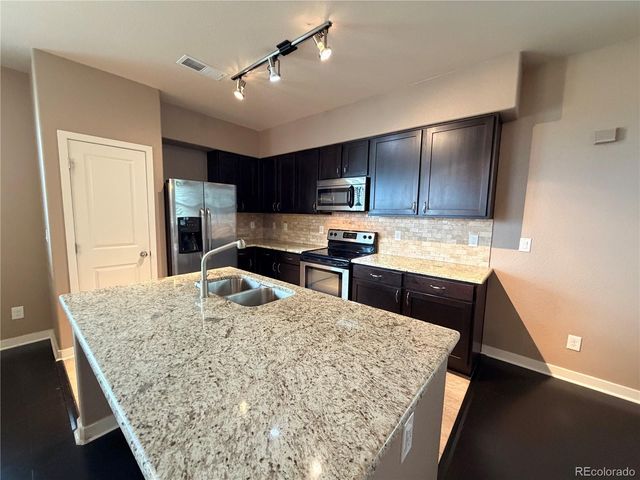 3611 S Perth Circle 104, Aurora, CO 80013