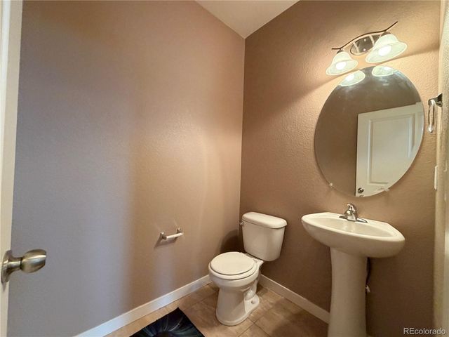 3611 S Perth Circle 104, Aurora, CO 80013