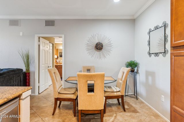 7009 E ACOMA Drive 1018, Scottsdale, AZ 85254