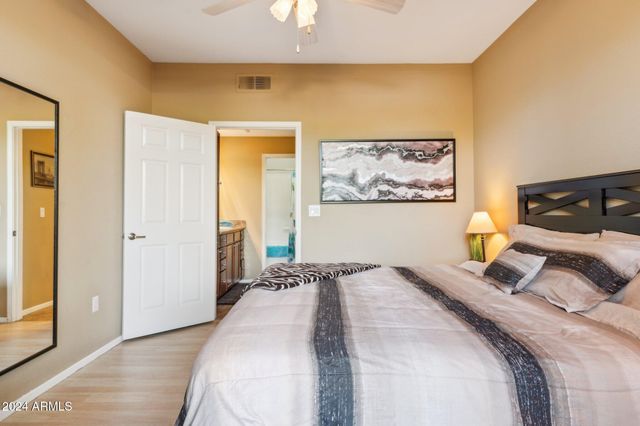 7009 E ACOMA Drive 1018, Scottsdale, AZ 85254