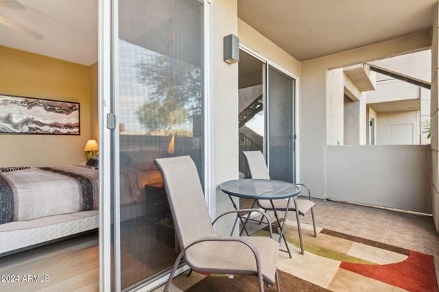 7009 E ACOMA Drive 1018, Scottsdale, AZ 85254