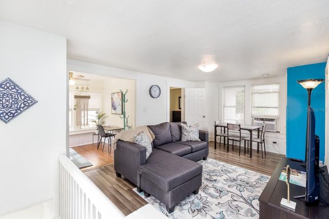 1043 7TH AVENUE N, St Petersburg, FL 33705