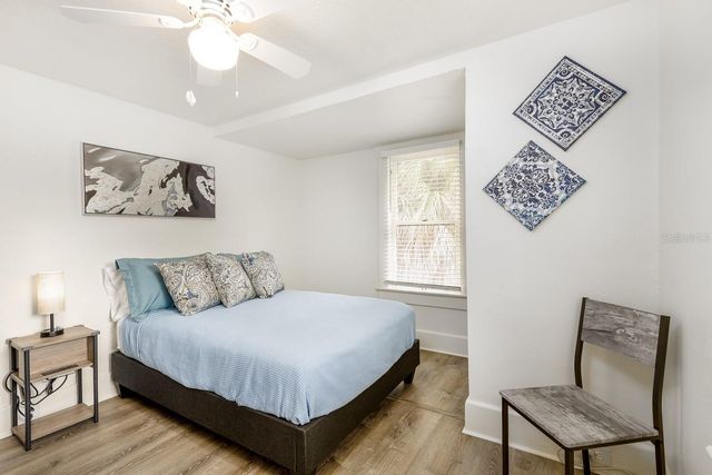 1043 7TH AVENUE N, St Petersburg, FL 33705