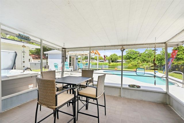 4822 60TH WAY N, Kenneth City, FL 33709