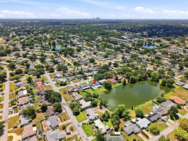4822 60TH WAY N, Kenneth City, FL 33709