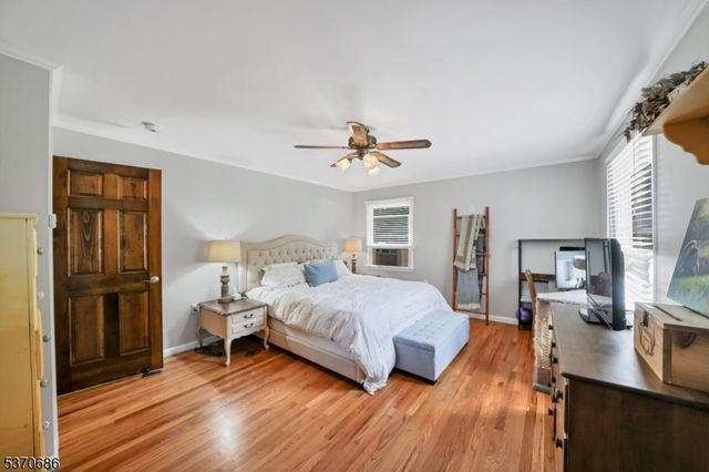 119 E Springtown Rd, Washington Twp., NJ 07853