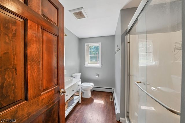 119 E Springtown Rd, Washington Twp., NJ 07853