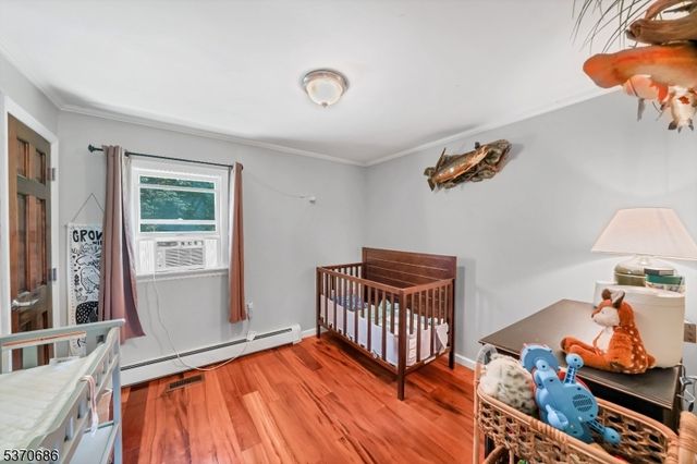 119 E Springtown Rd, Washington Twp., NJ 07853