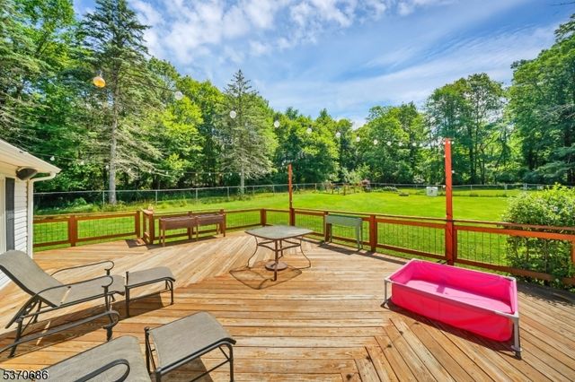119 E Springtown Rd, Washington Twp., NJ 07853
