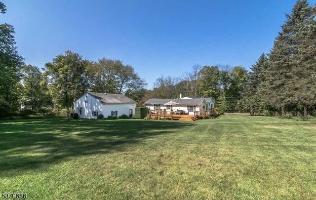 119 E Springtown Rd, Washington Twp., NJ 07853
