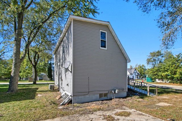 152 Central Avenue, Montello, WI 53949