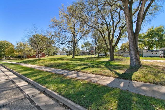 152 Central Avenue, Montello, WI 53949