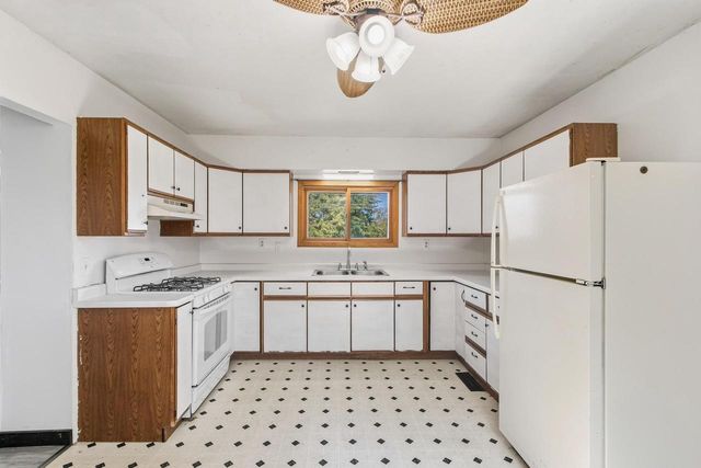 152 Central Avenue, Montello, WI 53949