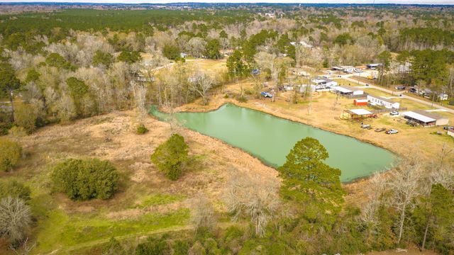 276 Hoot Owl Hollow Road, Goodrich, TX 77335